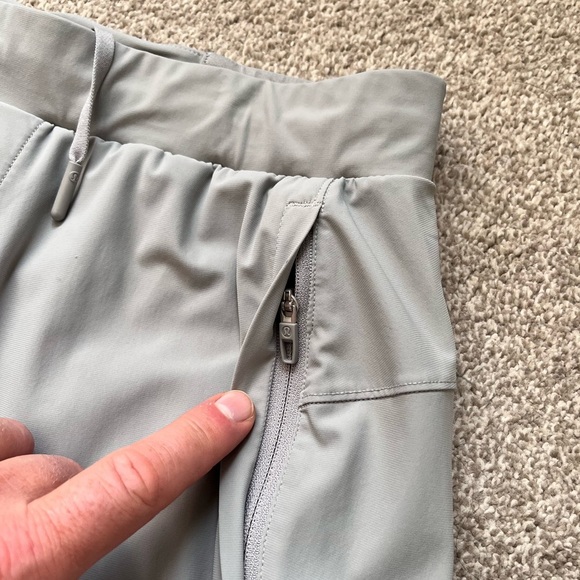 Mens Lululemon Surge Joggers TALL Inseam 31” Size Medium BNWOT - Picture 10 of 16